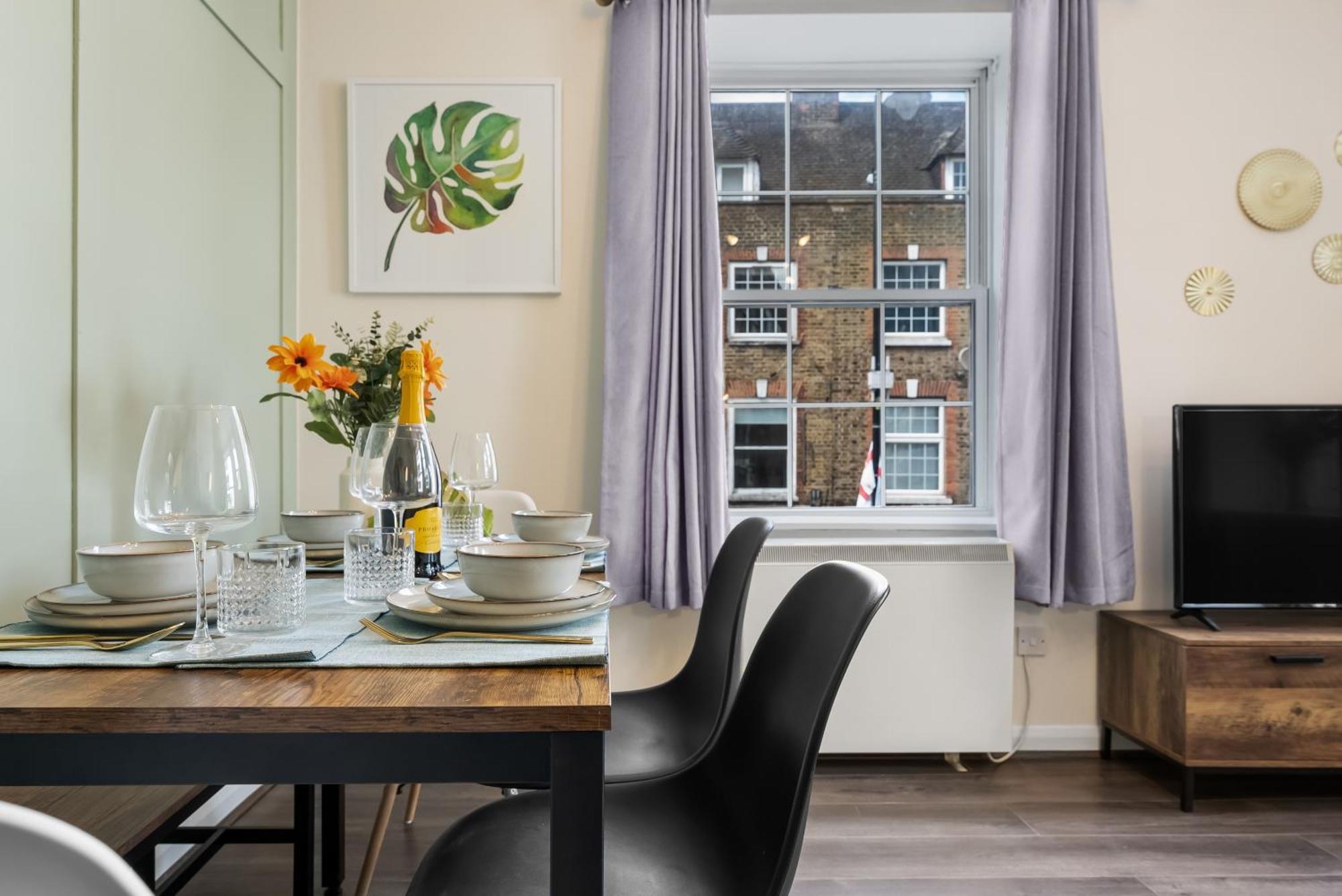 Chic 2 Bedroom Apartment Near Liverpool Street By Gold Stays Londyn Zewnętrze zdjęcie
